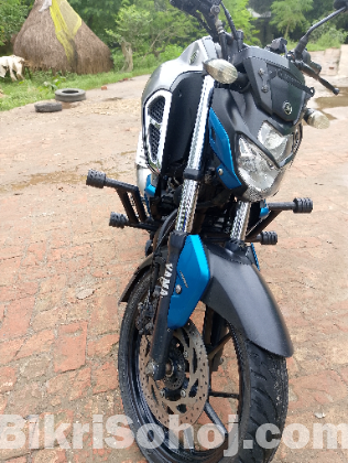 Yamaha FZ V3